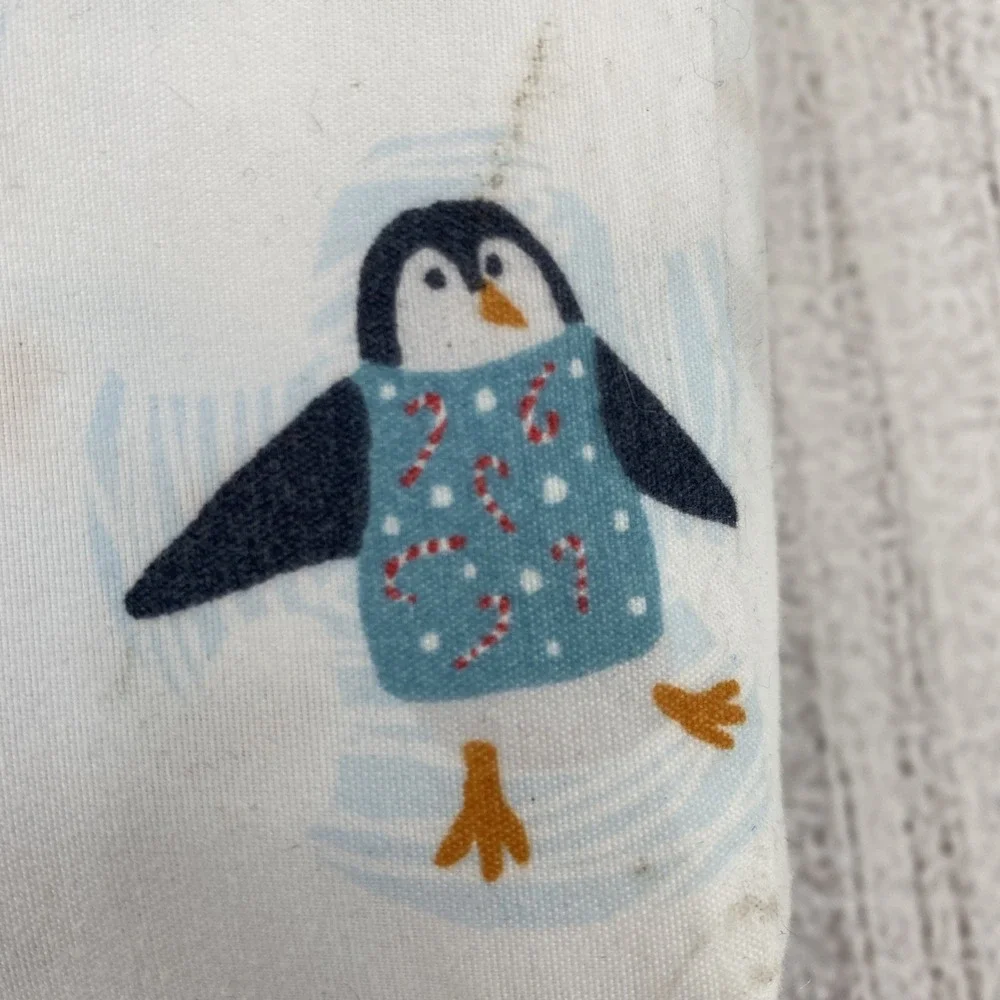 Cynthia Rowley Sheet Set QUEEN White Penguins Christmas Sweater Whimsical Soft